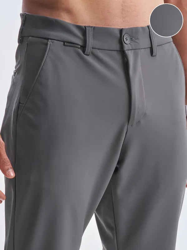 Highlander Men Grey Slim Fit Solid Formal Trouser