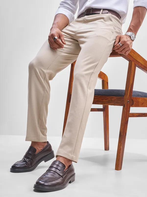 Highlander Men Beige Slim Fit Checked Formal Trouser