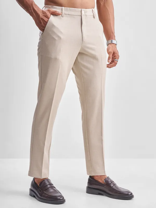Highlander Men Beige Slim Fit Checked Formal Trouser