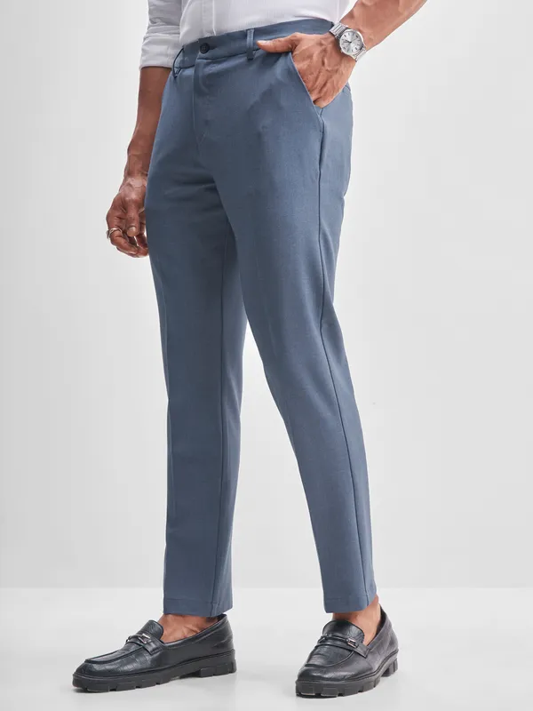 Highlander Men Blue Slim Fit Solid Formal Trouser