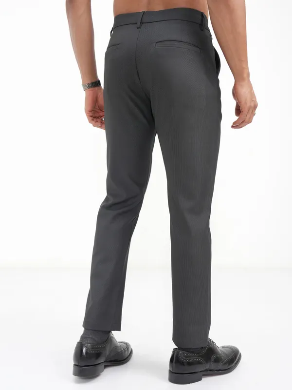 Highlander Men Black Slim Fit SOlid Casual Trouser