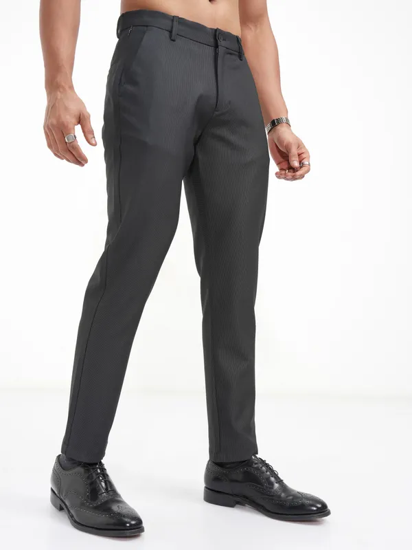 Highlander Men Black Slim Fit SOlid Casual Trouser