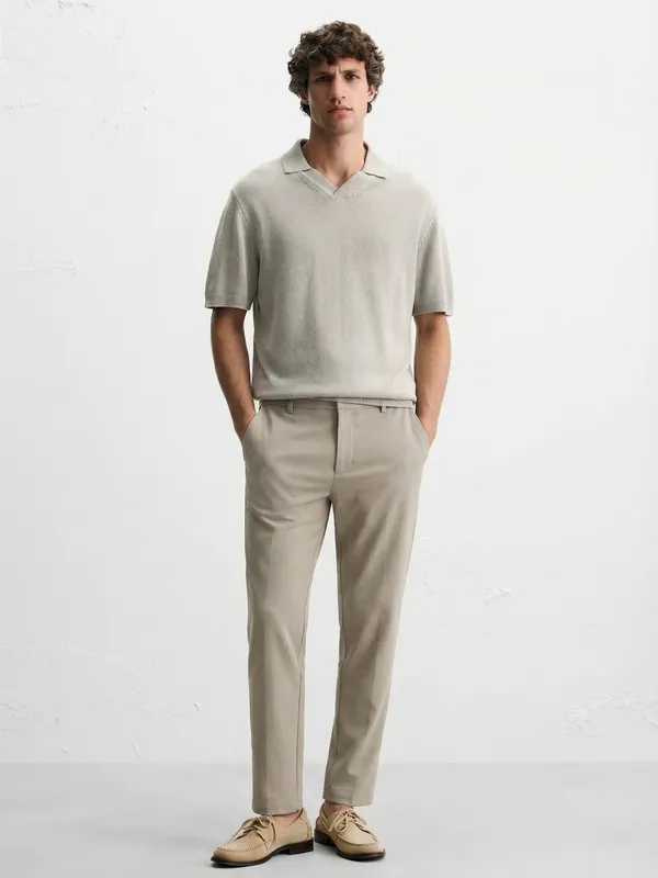 Highlander Men Beige Slim Fit Solid Casual Trouser