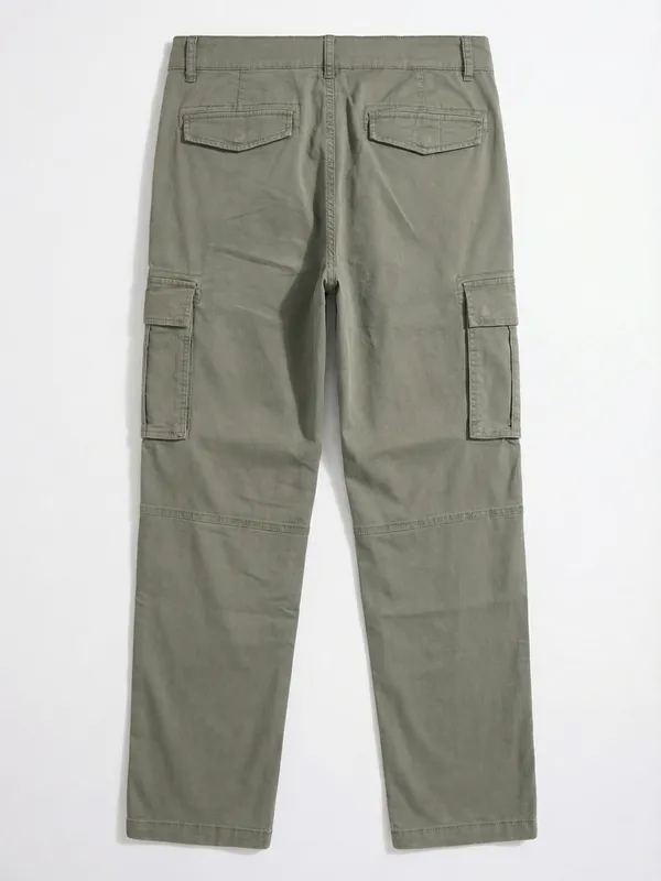Highlander Men Blue Straight Fit Solid Cargos