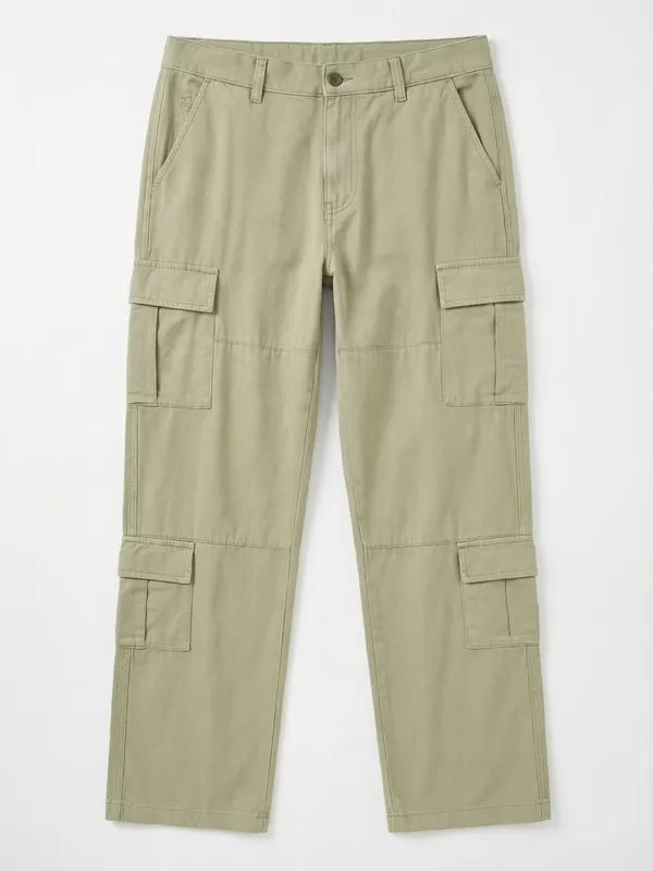 Highlander Men Beige Straight Fit Solid Cargos