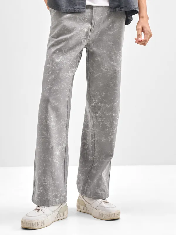 Highlander Men Grey Baggy Fit Printed Regular Trouser