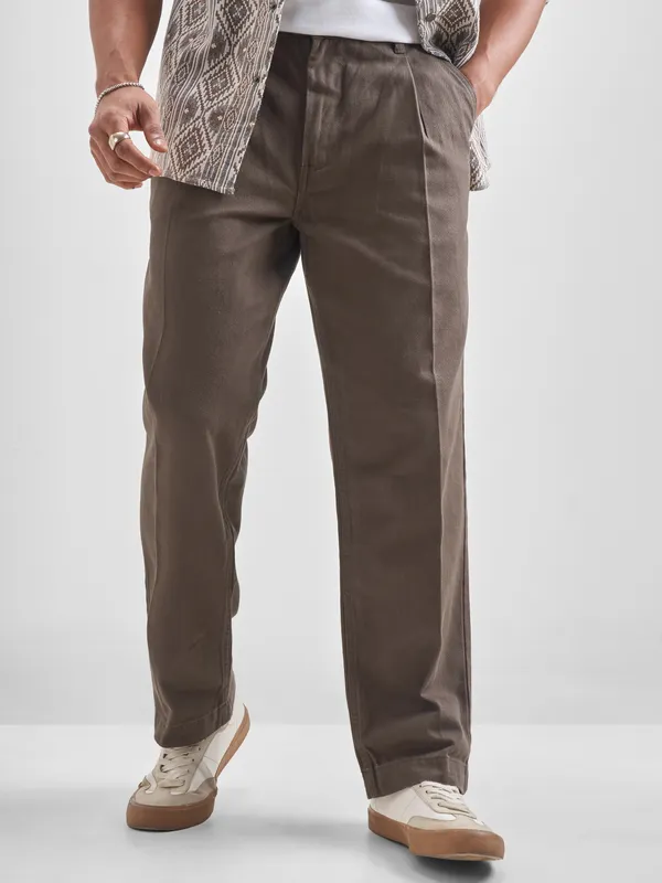 Highlander Men Brown Relaxed Fit Solid Regular Trouser