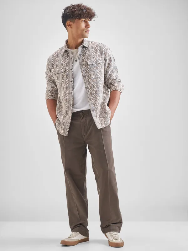 Highlander Men Brown Relaxed Fit Solid Regular Trouser