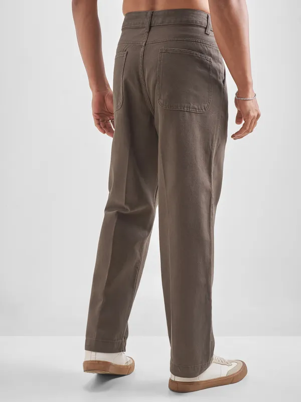 Highlander Men Brown Relaxed Fit Solid Regular Trouser