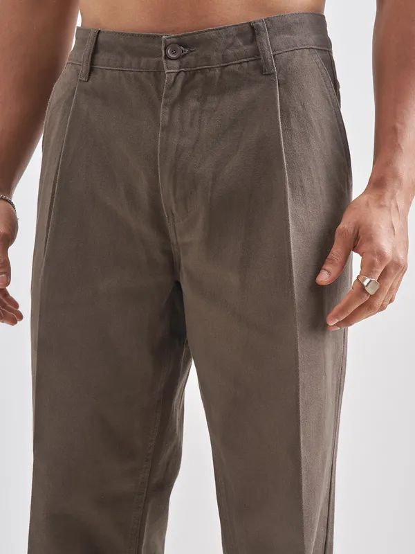 Highlander Men Brown Relaxed Fit Solid Regular Trouser