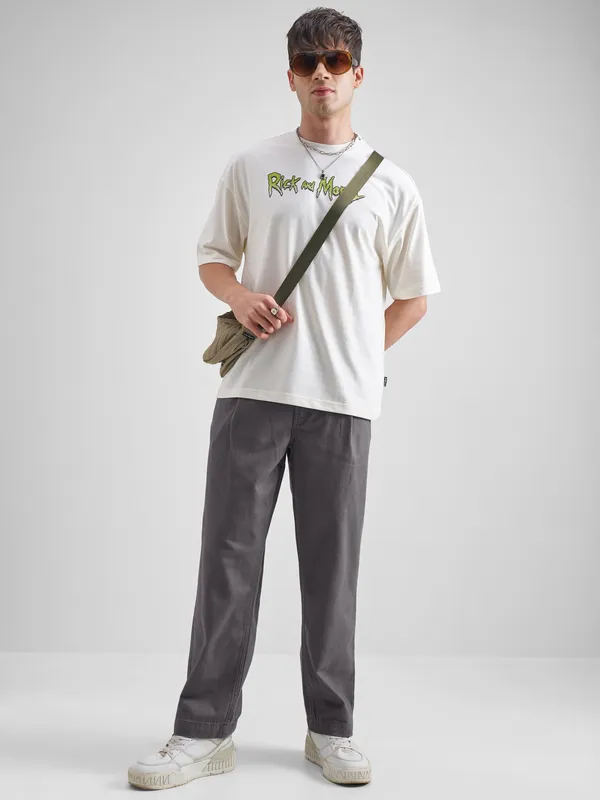 Highlander Men Grey Relaxed Fit Solid Regular Trouser