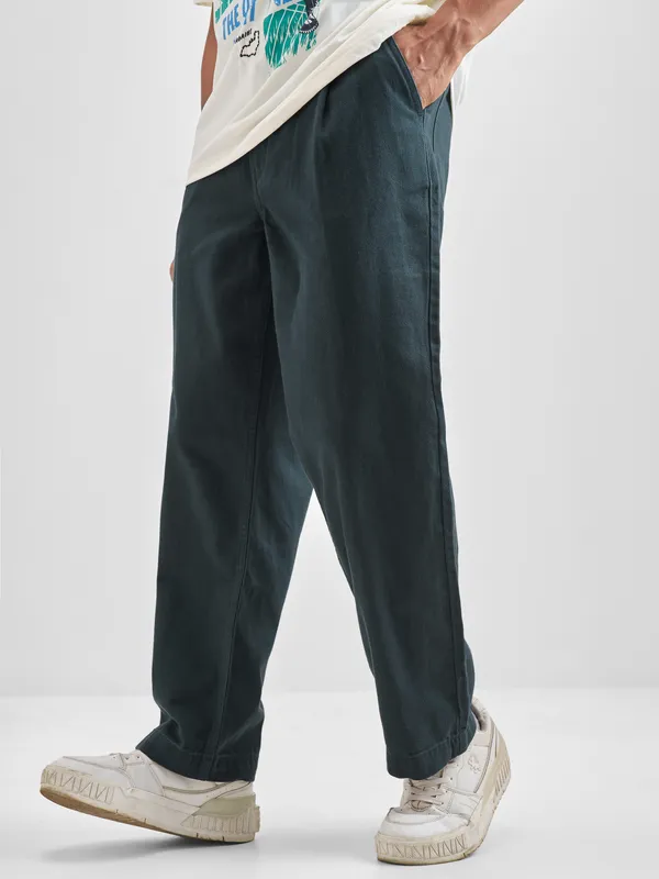 Highlander Men Blue Relaxed Fit Solid Regular Trouser