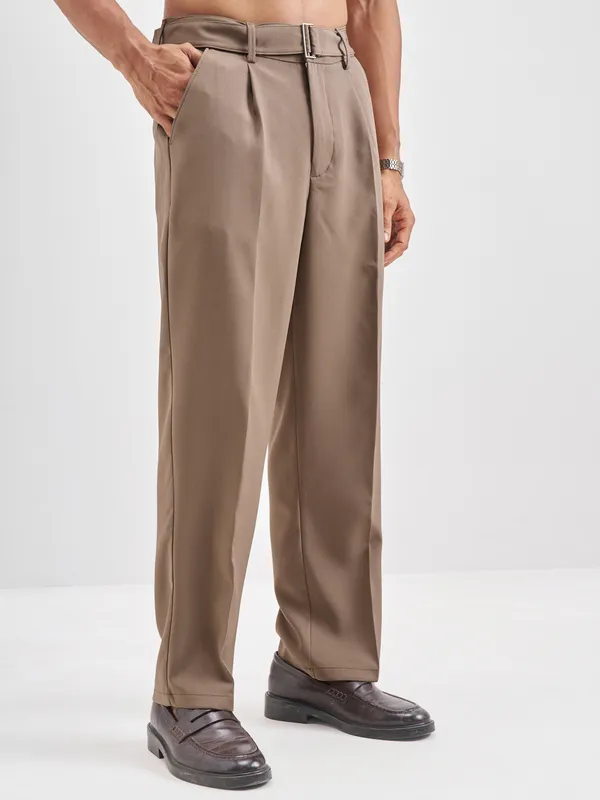 Highlander Men Tan Solid Formal Trouser