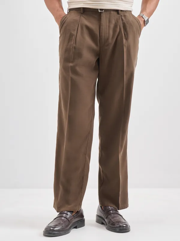 Highlander Men Brown Solid Formal Trouser