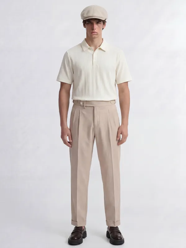 Highlander Men Tan Relaxed Fit Solid Regular Trouser