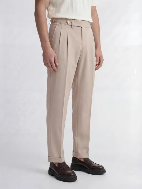 Highlander Men Tan Relaxed Fit Solid Regular Trouser