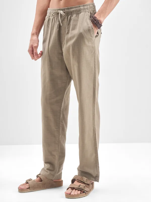 Highlander Men Taupe Regular Fit Solid Trouser