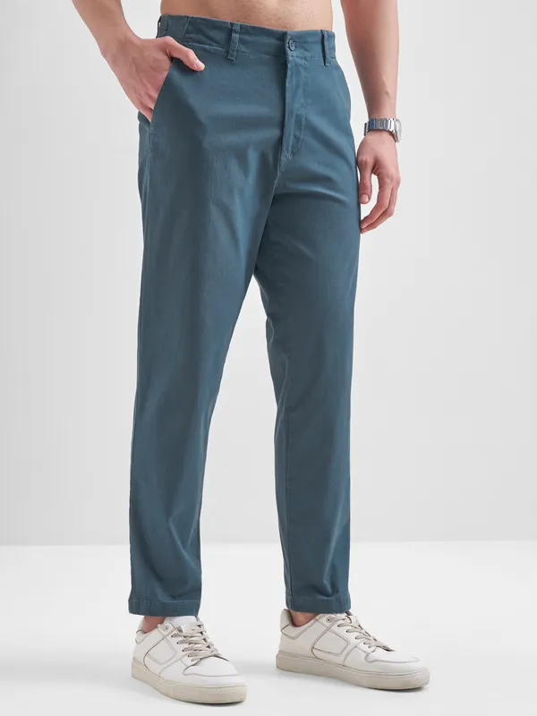 Highlander Men Blue Relaxed Fit Solid Regular Trouser