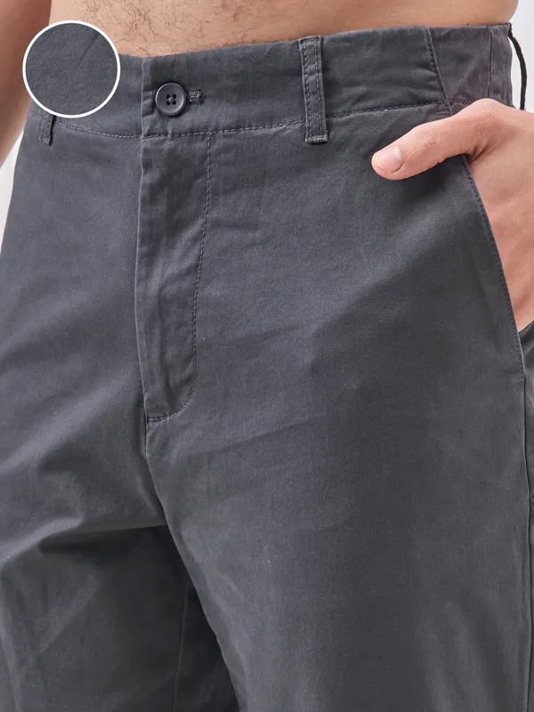 Highlander Men Black Relaxed Fit Solid Regular Trouser