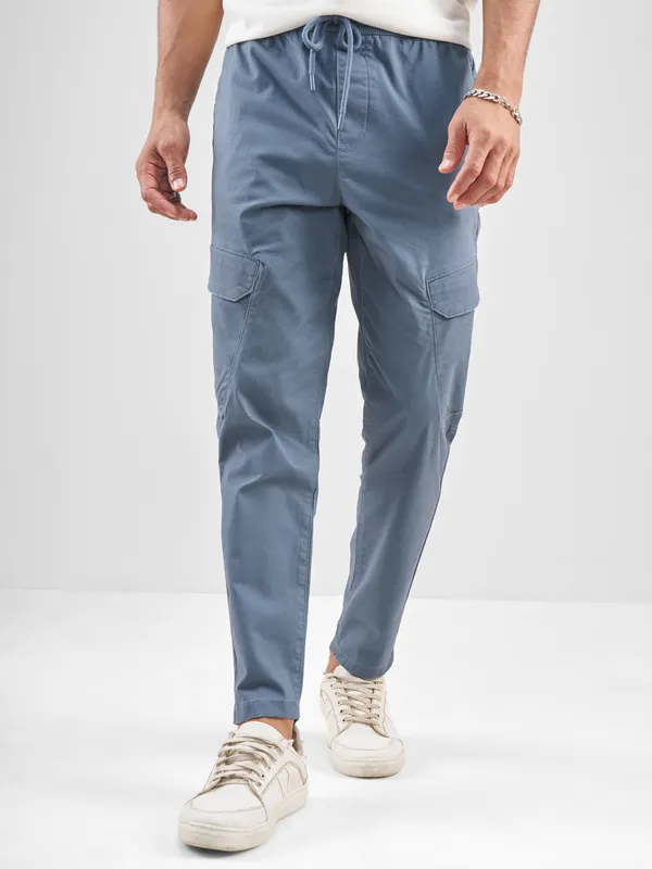 Highlander Men Blue Slim Fit Solid Regular Trouser