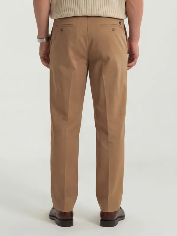 Highlander Men Brown Relaxed Fit Solid Regular Trouser