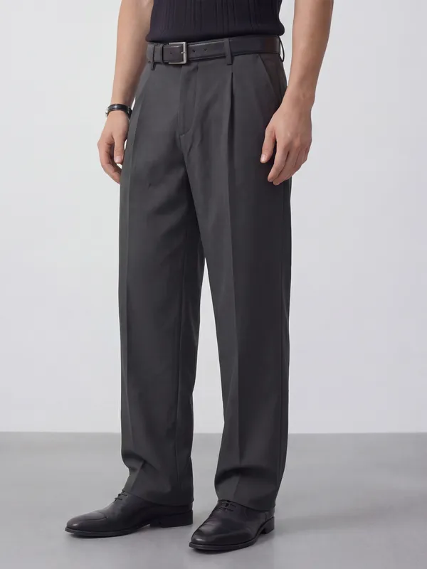 Highlander Men Grey Wide Leg Solid Regular Trouser