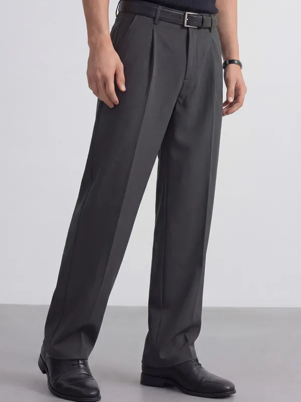 Highlander Men Grey Wide Leg Solid Regular Trouser