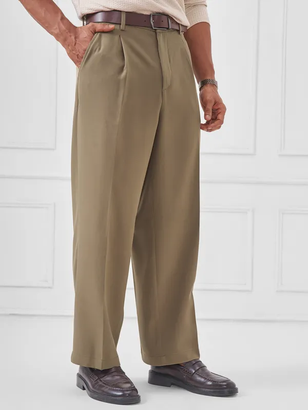 Highlander Men Taupe Wide Leg Solid Regular Trouser
