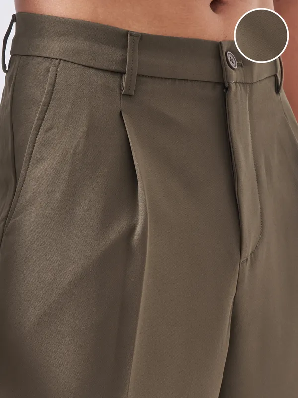 Highlander Men Brown Wide Leg Solid Regular Trouser