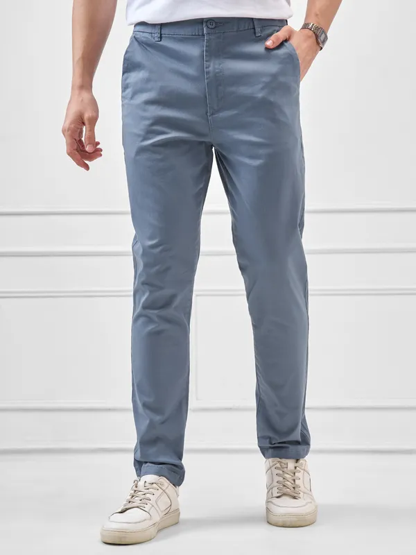 Highlander Men Blue Slim Fit Solid Regular Trouser