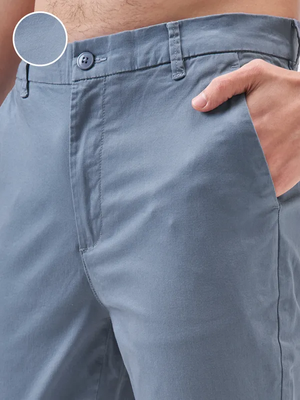 Highlander Men Blue Slim Fit Solid Regular Trouser