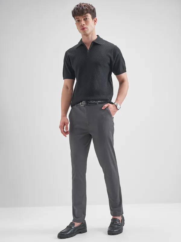 Highlander Men Grey Slim Fit Solid Regular Trouser