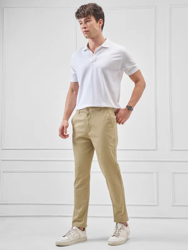 Highlander Men Brown Slim Fit Solid Regular Trouser