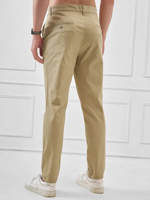 Highlander Men Brown Slim Fit Solid Regular Trouser