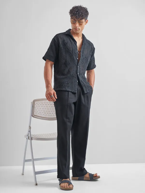 Highlander Men Black Relaxed Fit Solid Regular Trousers