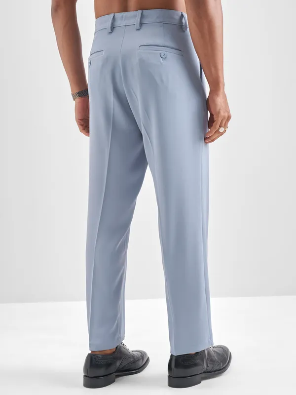 Highlander Men Blue Solid Regular Trouser