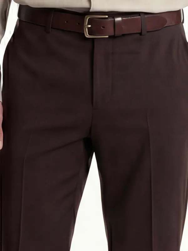Highlander Men Brown Straight Fit Solid Regular Trouser