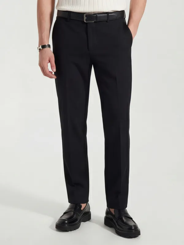 Highlander Men Black Slim Fit Solid Formal Trouser
