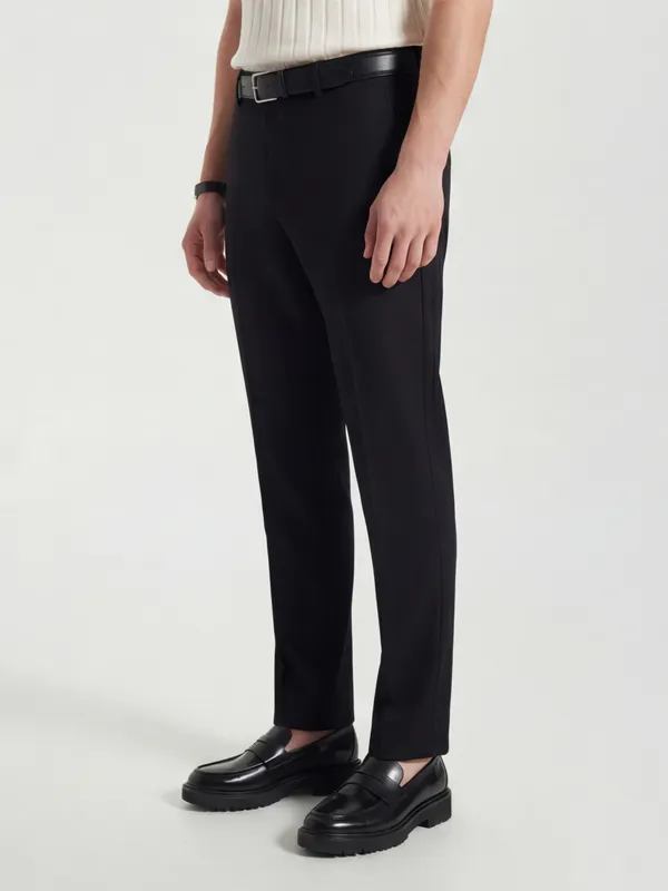 Highlander Men Black Slim Fit Solid Formal Trouser