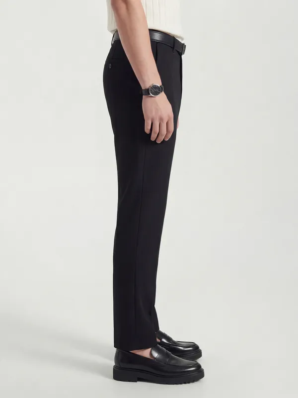Highlander Men Black Slim Fit Solid Formal Trouser