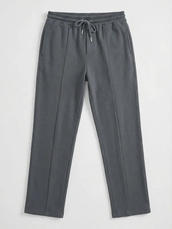 Highlander Men Grey Relaxed Fit Solid Regular Trouser