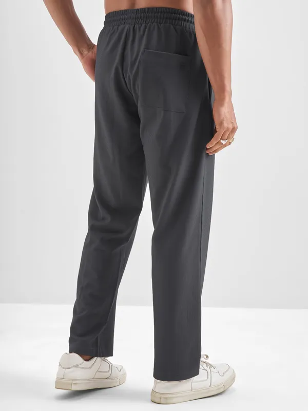 Highlander Men Grey Solid Regular Trouser