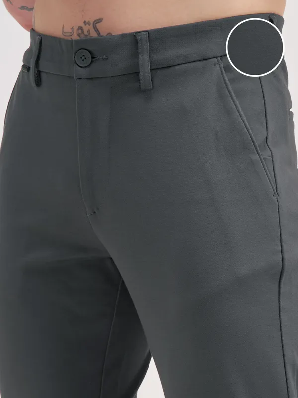 Highlander Men Charcoal Slim Fit Solid Formal Trouser