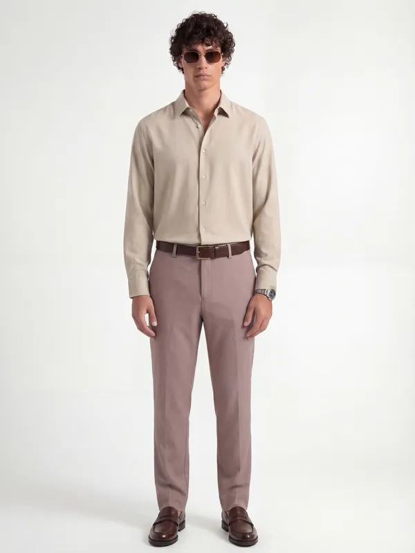 Highlander Men Mauve Slim Fit Solid Formal Trouser