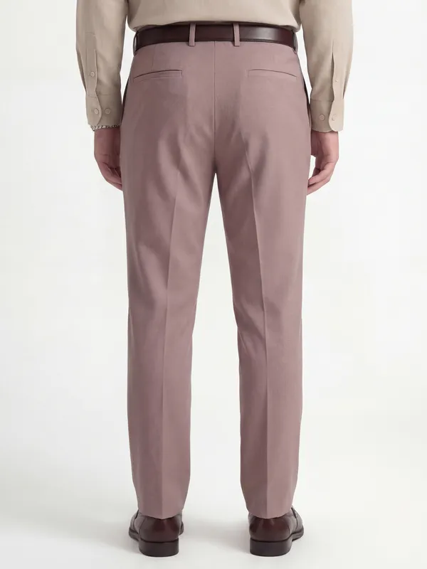 Highlander Men Mauve Slim Fit Solid Formal Trouser