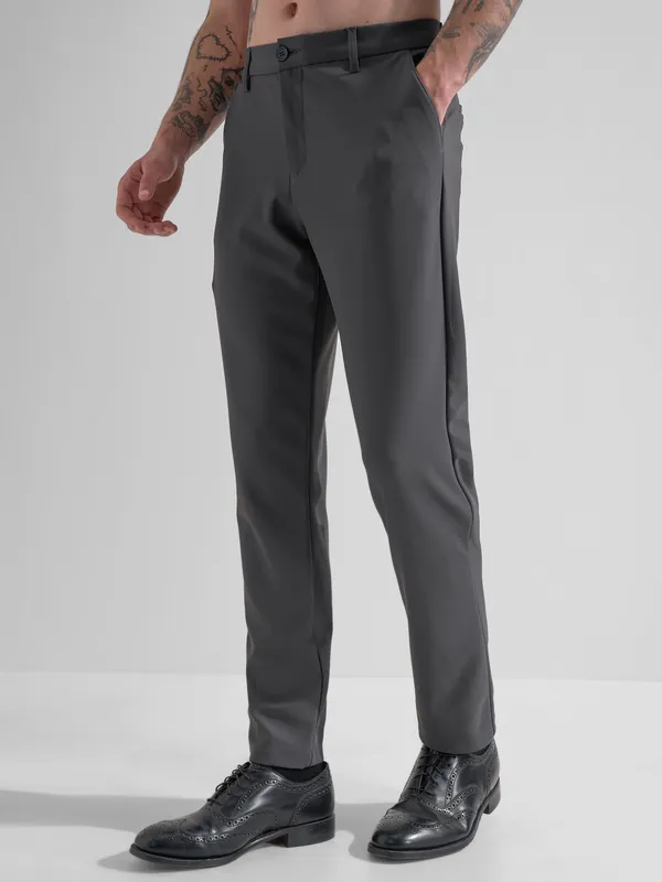 Highlander Men Charcoal Slim Fit Solid Formal Trouser