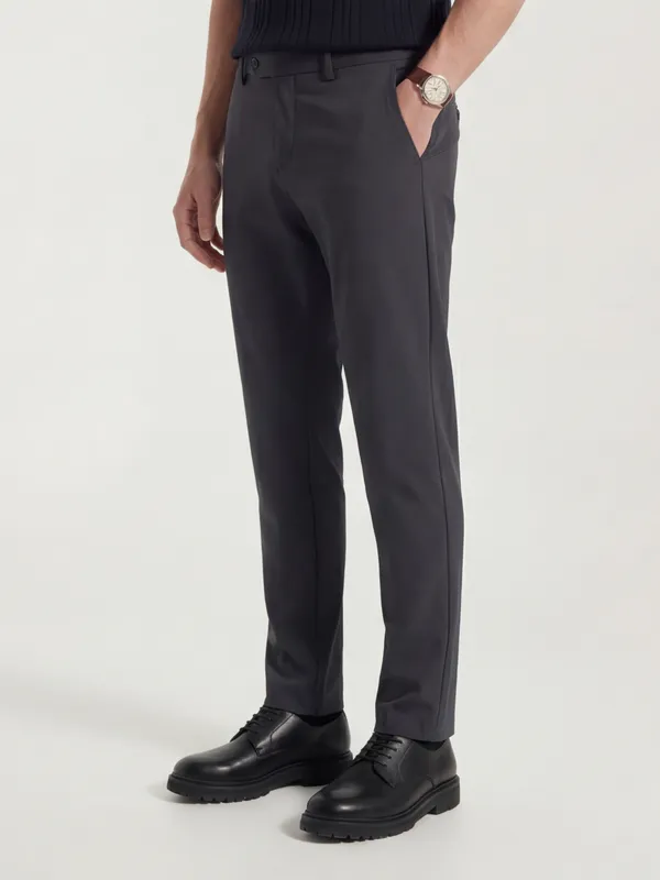 Highlander Men Charcoal Slim Fit Solid Formal Trouser