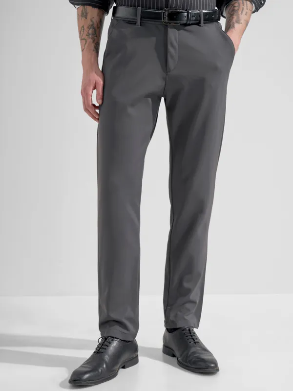 Highlander Men Grey Slim Fit Solid Formal Trouser