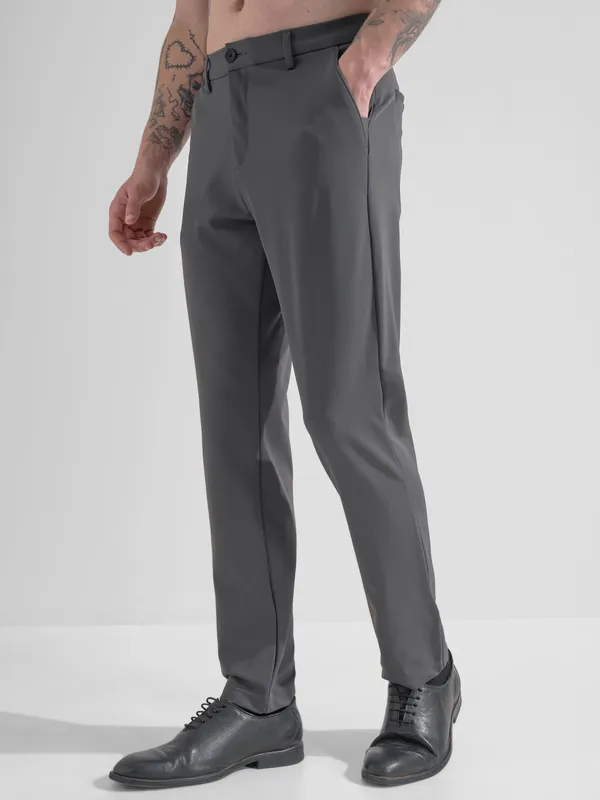 Highlander Men Grey Slim Fit Solid Formal Trouser