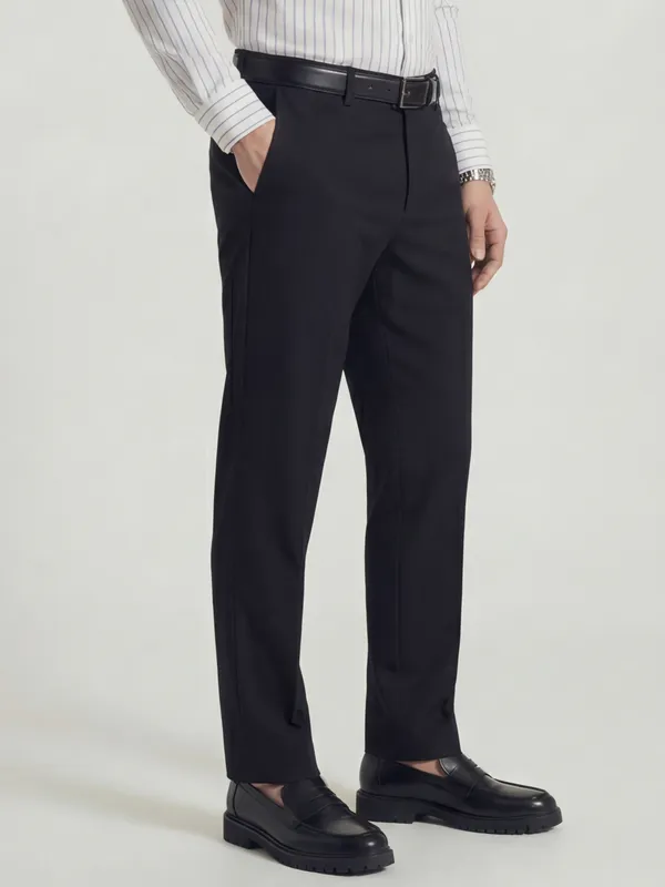 Highlander Men Charcoal Slim Fit Solid Formal Trouser